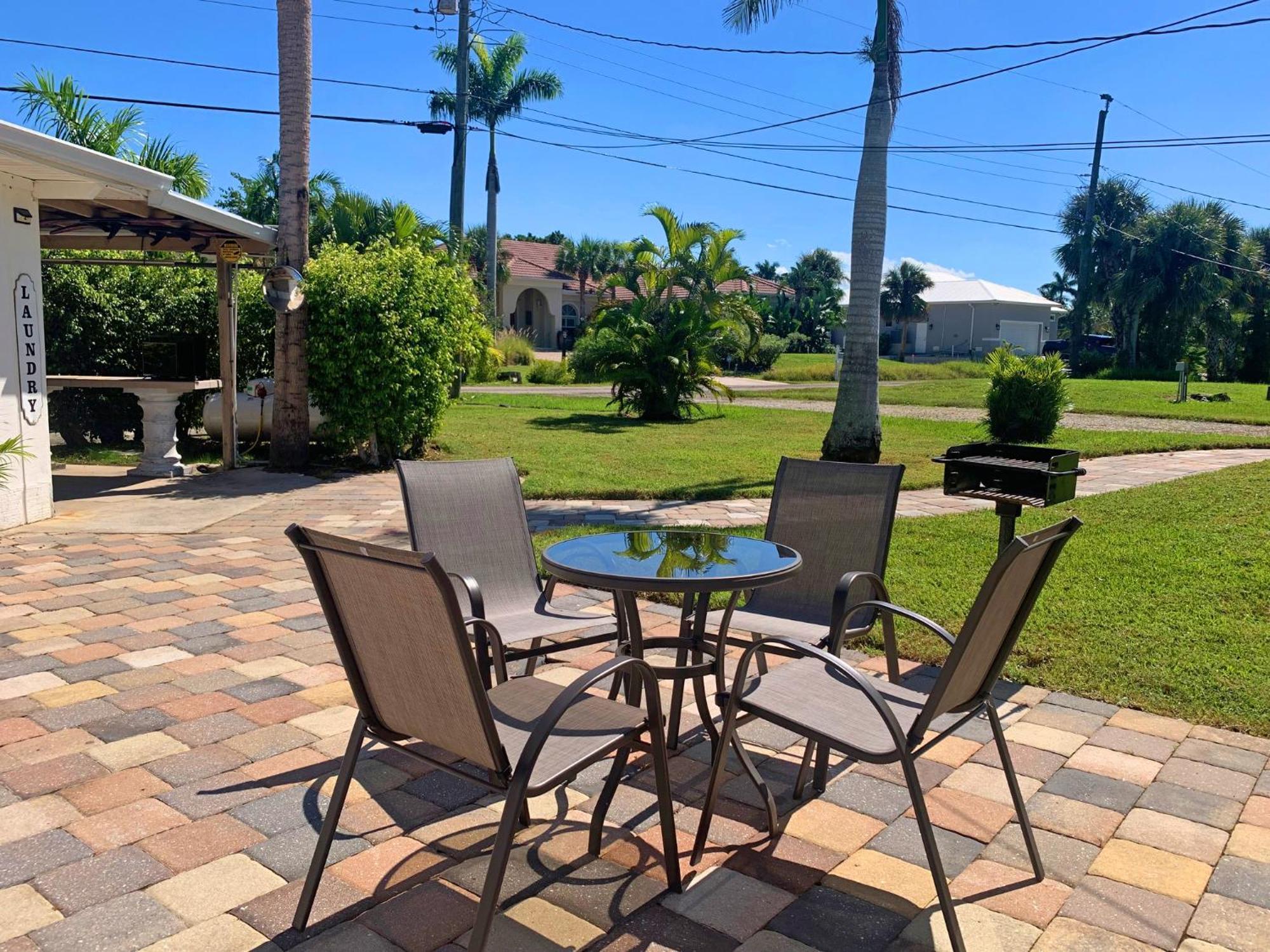 2 Bed Cottage With Pool, Close To Beach! Bbq Grills & Patio Fort Myers Exterior foto